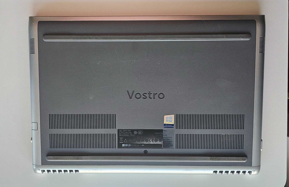 Dell Vostro 15-7580 i7 32GB RAM | idealny do pracy | mocne parametry