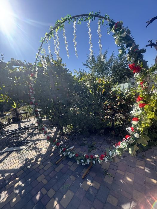 Арка свадедная  аренда