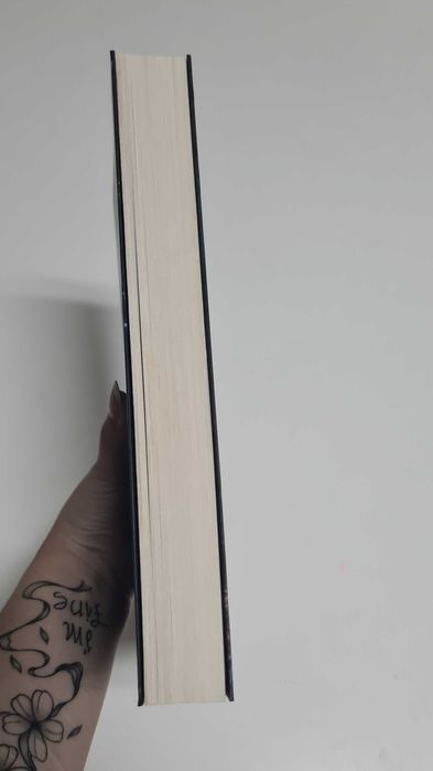 Livro Hooked - Emily McIntire (Edição em Português - Bertrand)