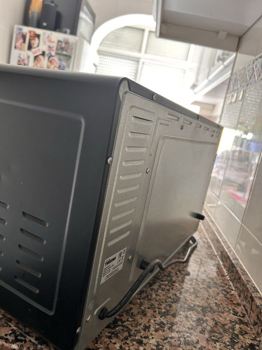 Forno eletrico.