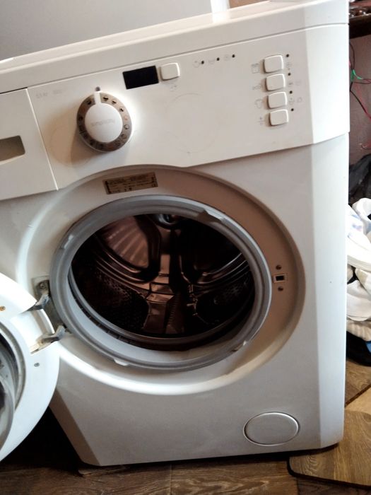 Продам стиральную машину
