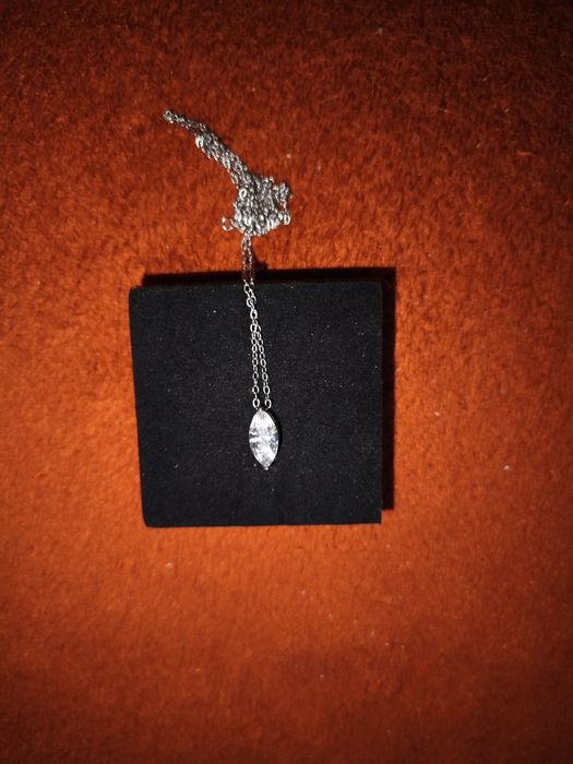 Підвіска з муассанітом 1КТна срібному(925)родійованому ланцюжку 40+5см