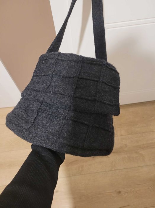 Torebka wełniana firmy Solar