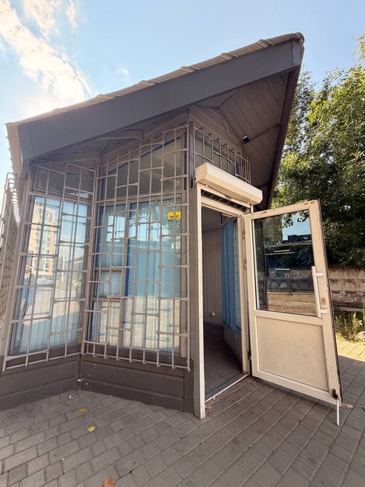 Здам в оренду комерційне приміщення у м. Луцьк, вул. Привокзальна 15/Б