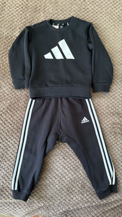 Дитячій костюм adidas зима  86 розмір