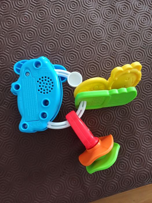 Chaveiro cãozinho fisher price para bebé