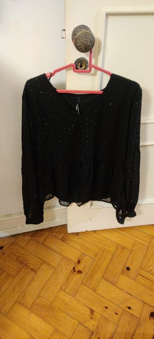 Blusa mulher Tiffosi preta, tamanho L, como nova. Motivo de venda,