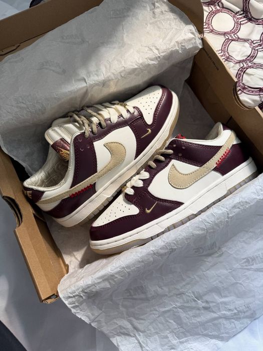 Nike Dunk Low LX White Maroon жіночі кросівки найк данк бордові