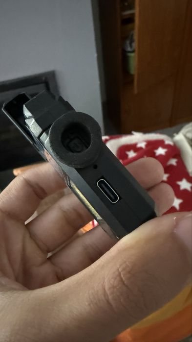 Isqueiro com lanterna