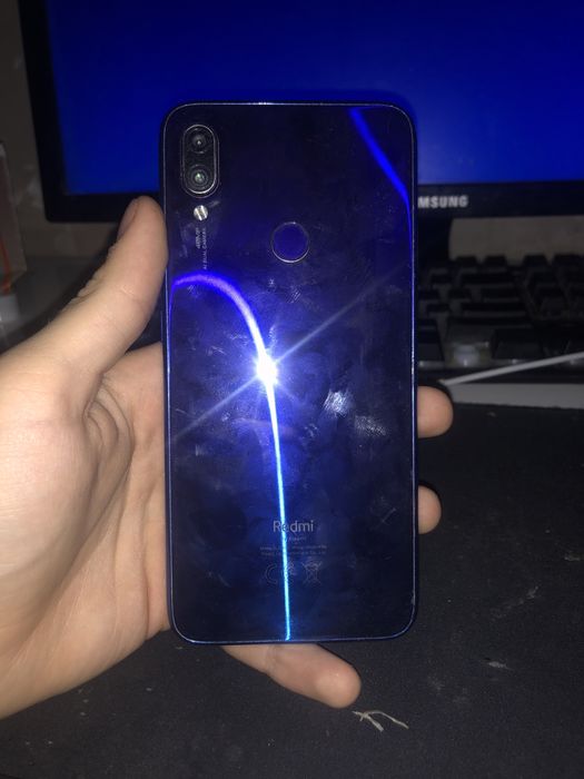 Redmi 7 4/64 На запчясти