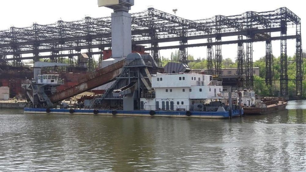 Черпаковий земснаряд NAVOL Oltenita 56 м з документами