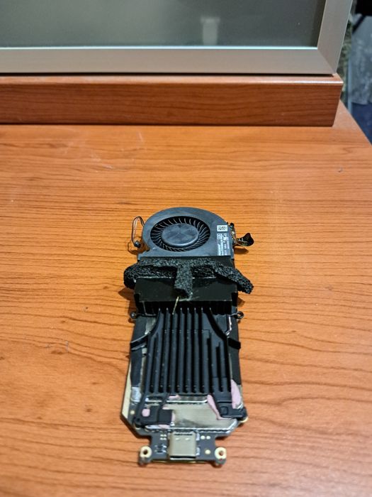 Материнська плата DJI Matrice 4T Без аккаунта