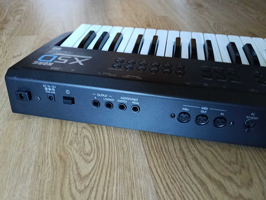 Teclado Sintetizador Korg X5D