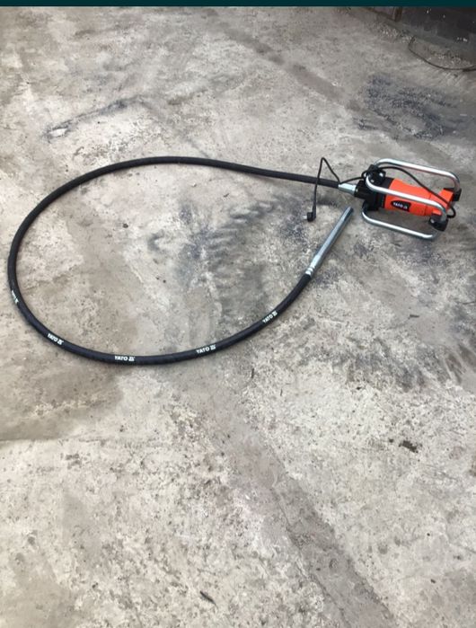 Вибратор Глубинный  вибратор для бетона Аренда