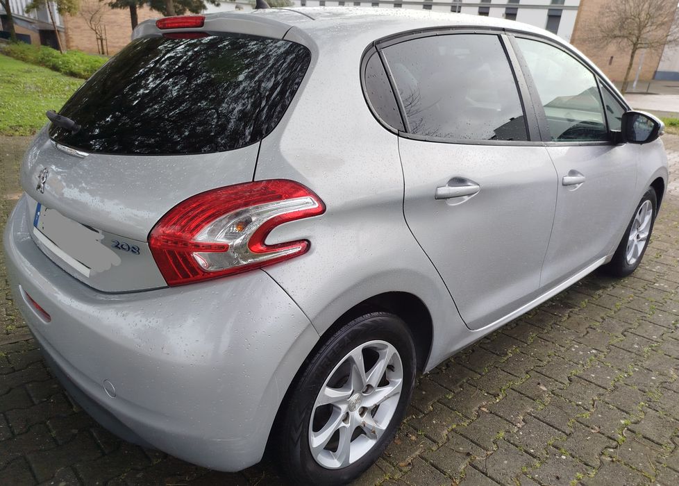 Peugeot 208 HDI 2014/Nacional/Óptimo estado
