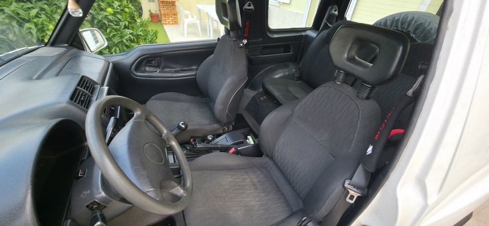 Suzuki Vitara 1.9 TD de 75 cv descapotável Hard top