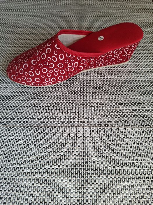 Ręcznie robione pantofle damskie z bawełny