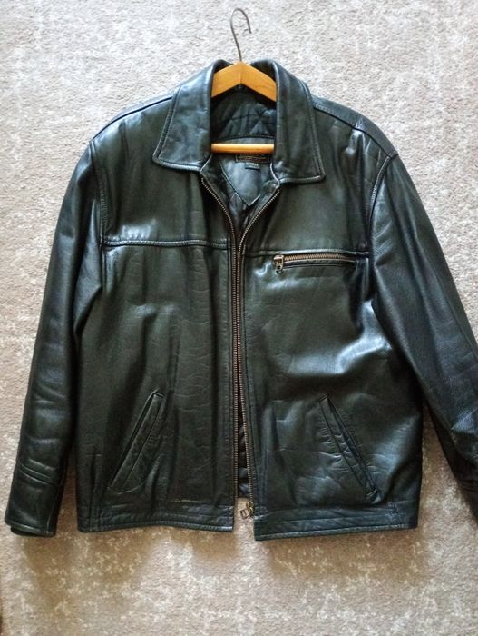 Натуральна шкіряна куртка