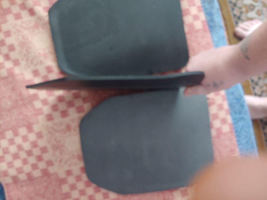 Продам плитоноски х розгрузками,штани і лопатою,рибалка мультикам