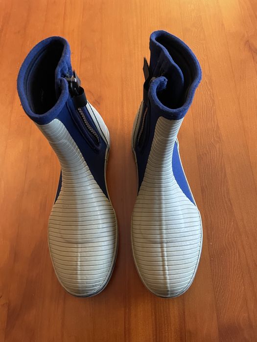 Botas para prática de vela