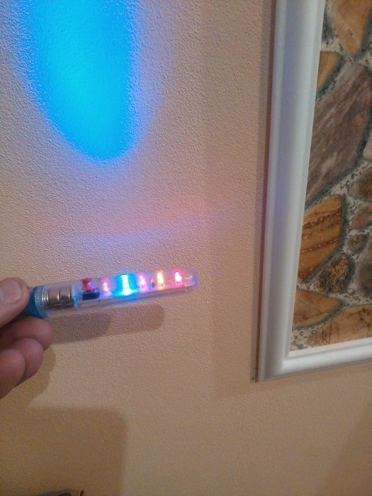 LED ковпаки для мотоциклів, велосипедів, автомобілів (8 режимів) пачка