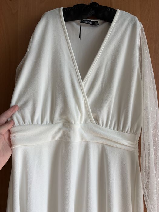 Сукня boohoo  молочного кольору