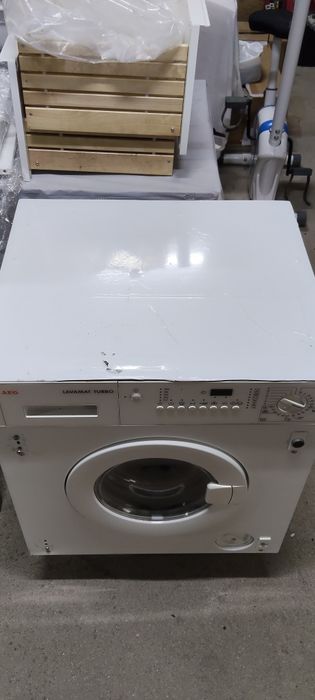 Máquina de lavar e secar