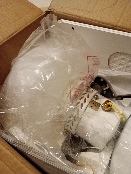 Nowy żyrandol z wiatraki