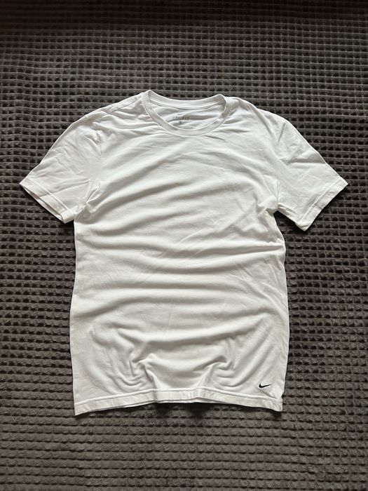 NIKE (S/M) Dri-Fit White Sport чоловіча спортивна термо футболка біла