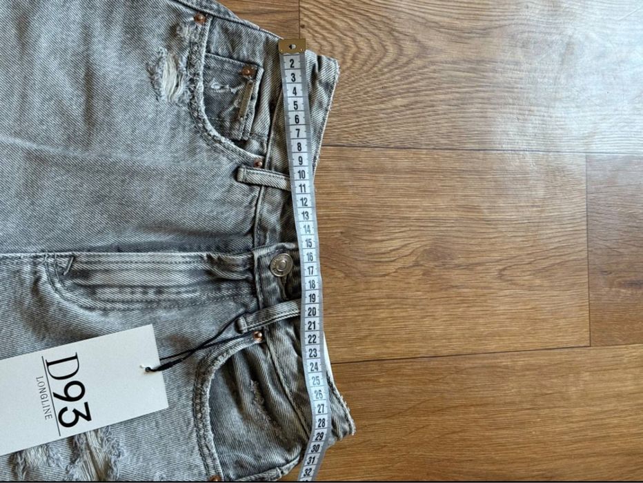 Шорты страдивариус