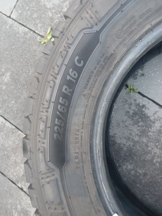 Продам  шини 225/65 R16 C