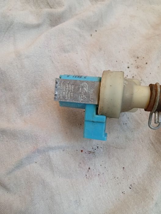 Стіральна  машина Zanussi вертікалка ,запчастини