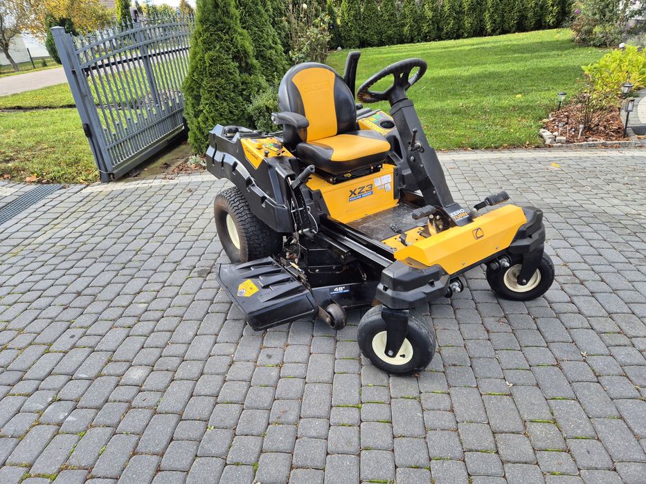 Traktorek Kosiarka Cub Cadet  XZ3 ZERO TURN  Kawasaki