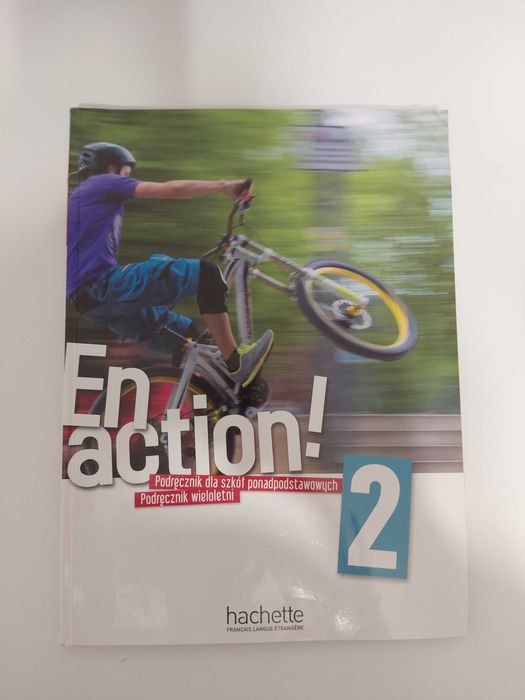 Podręcznik En action 2