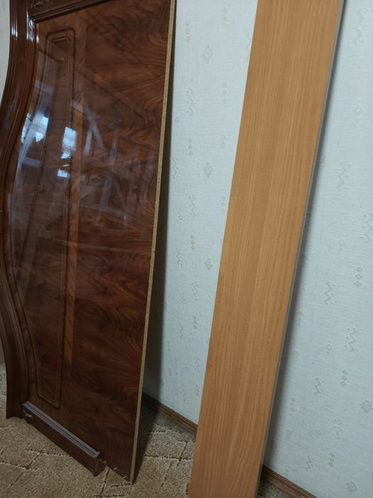 Ліжко (тільки контур, декор) Безкоштовно