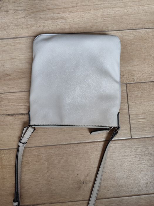 Guess torebka na ramię