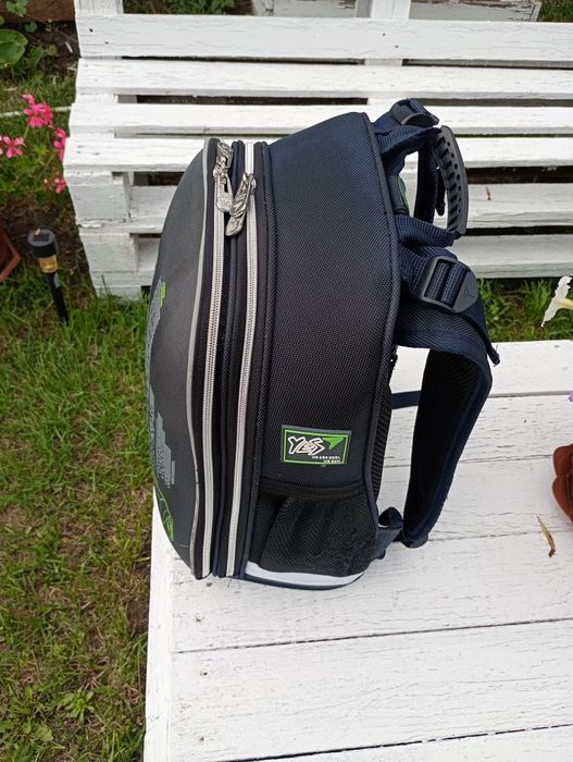 Продам портфель дитячий