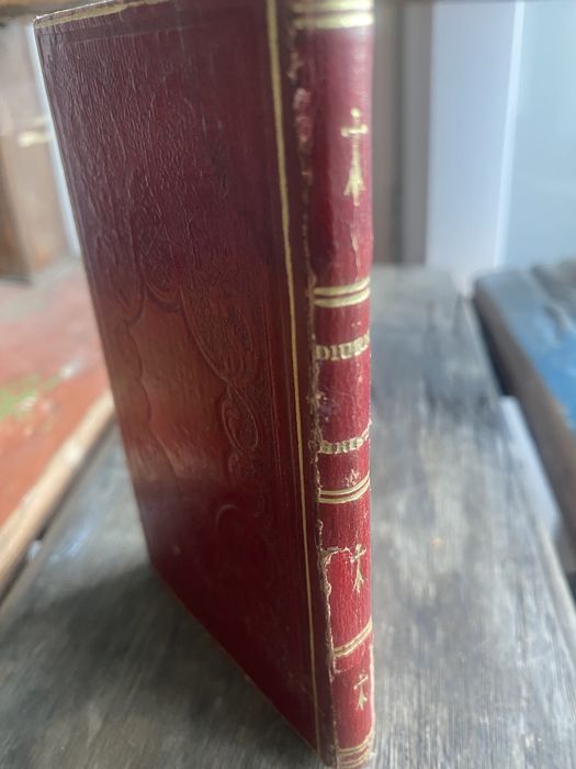 Livros seculares (séc.18 e 19)