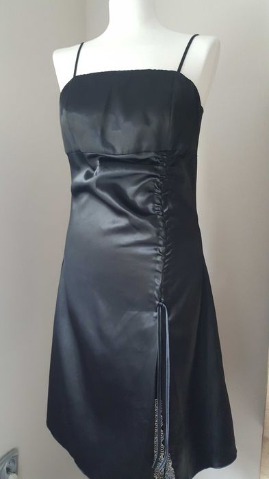 Czarna elegancka sukienka r M