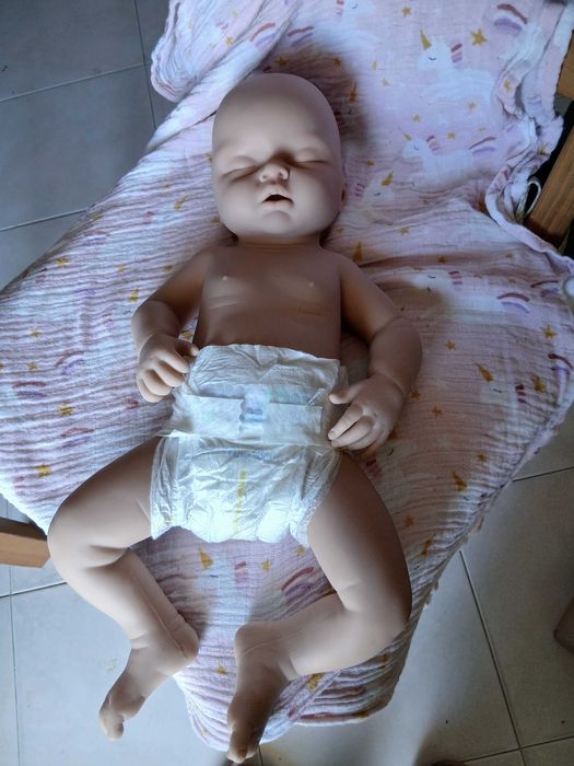 Bebé Reborn original todo em silicone agora descida de preço