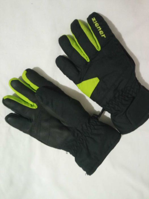 Брендовые  зимние перчатки
Ziener