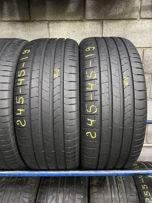 Літні шини 245/45 R19 (102Y) PIRELLI