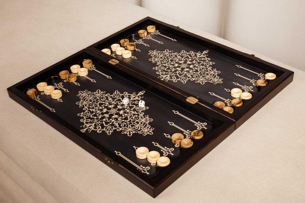 Дерев'яні нарди преміум якості ручної роботи "Візантія"