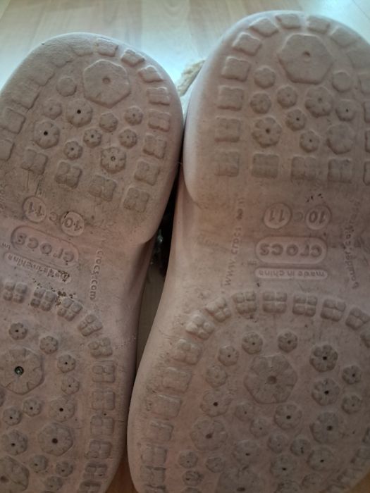 Crocsy dla dziewczynki