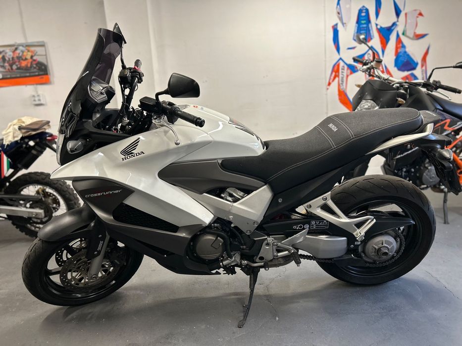 Honda VFR 800 X crossrunner 31033 km ABS GIVI +tłumik  RATY TRANSPORT CUBAMOTO