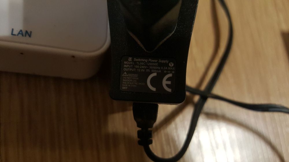 Адаптер интернет с блоком питания