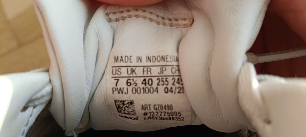 Adidasy białe 40 damskie skórzane sneakersy