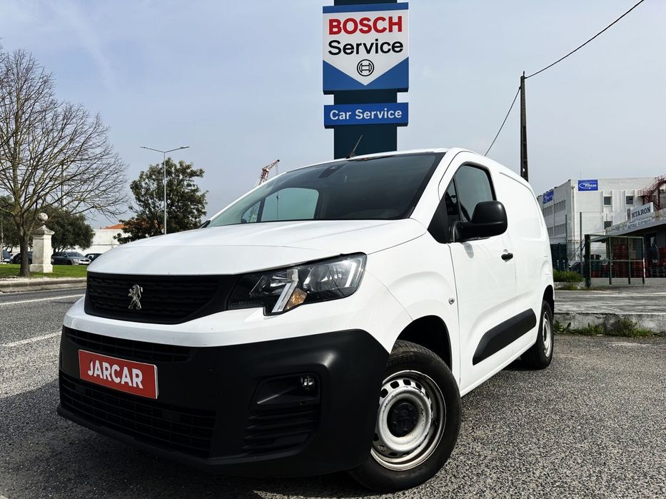 Peugeot Partner 1.5 BlueHDi Premium Standard