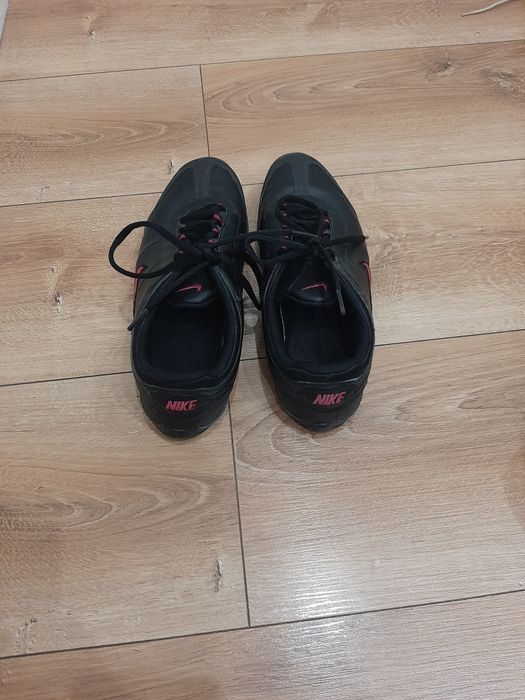 Buty nike wmns alexi 318053 r 39 25 cm sneakersy adidasy