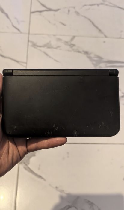 Nintendo 3DS XL Preta